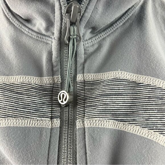 Lululemon In Stride Jacket Wee Are From Space 8 - Picture 3 of 15